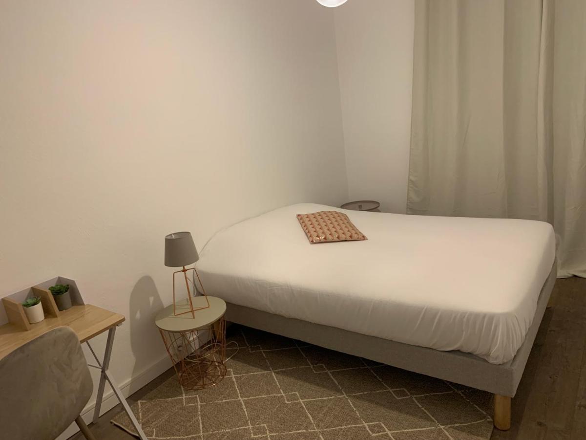 Ferienwohnung Au Coeur Du Parc Lyon Exterior foto